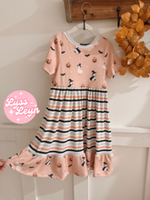 Load image into Gallery viewer, Orange Halloween goose + stripes

