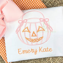 Load image into Gallery viewer, Halloween bucket and name
