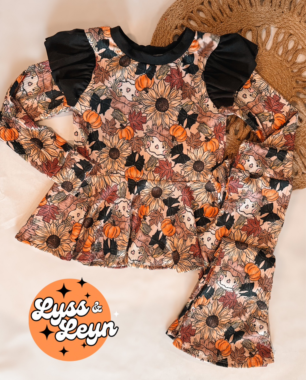 Scarecrows and bows