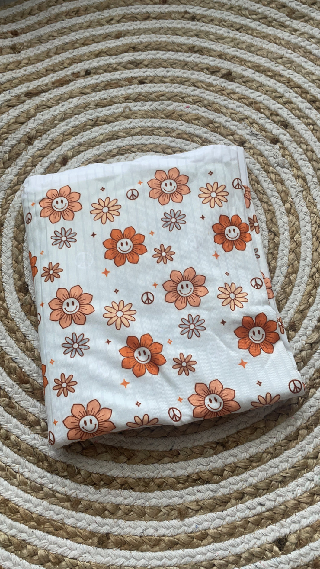 Retro smiley flowers